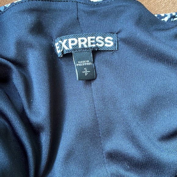 Express Wrap dress for work - Picture 5 of 8